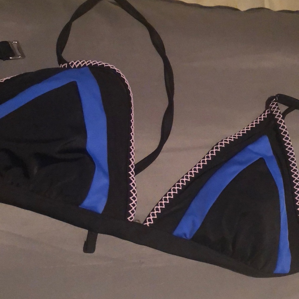 Swim top!